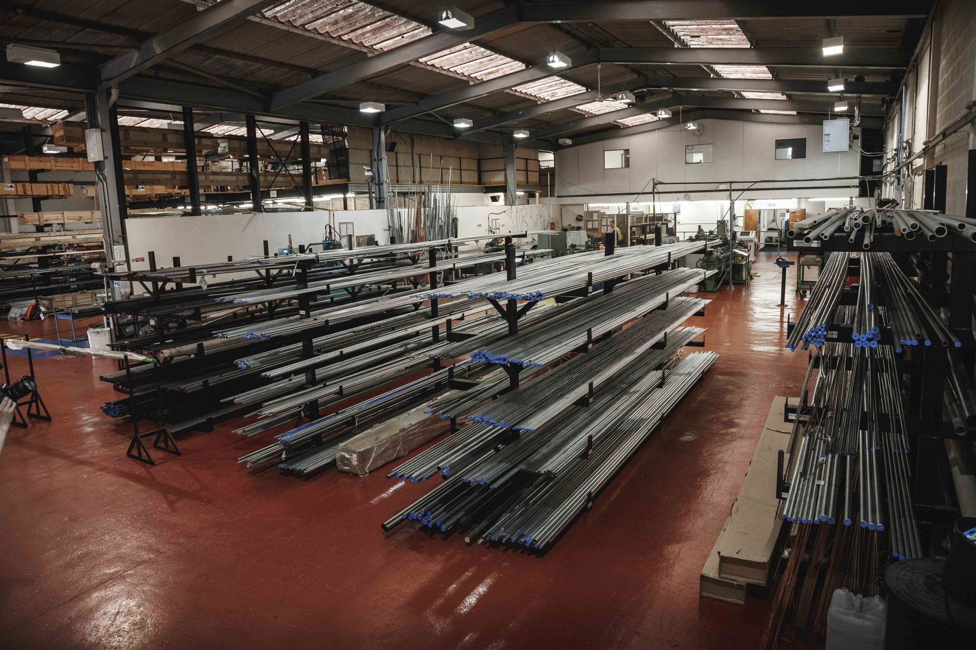 tube stockholding